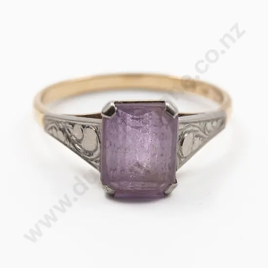 9ct and Palladium Single Amethyst Ring