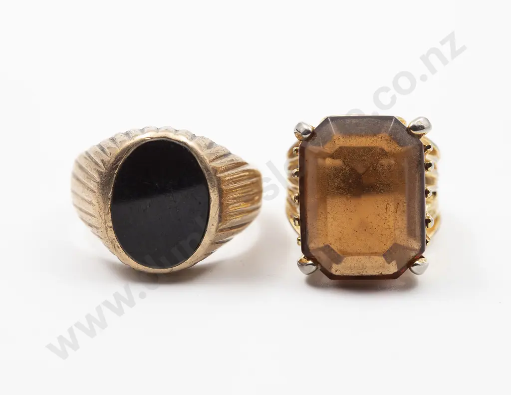 9ct Onyx Oval Panel Gents Dress Ring Image 1++