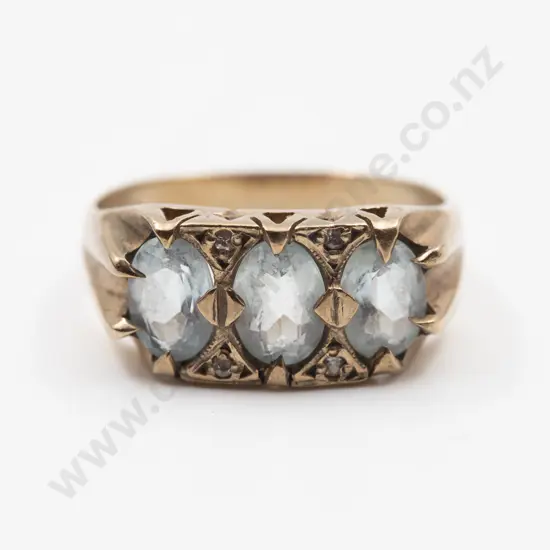 9ct Three Stone Aquamarine Bridge Ring