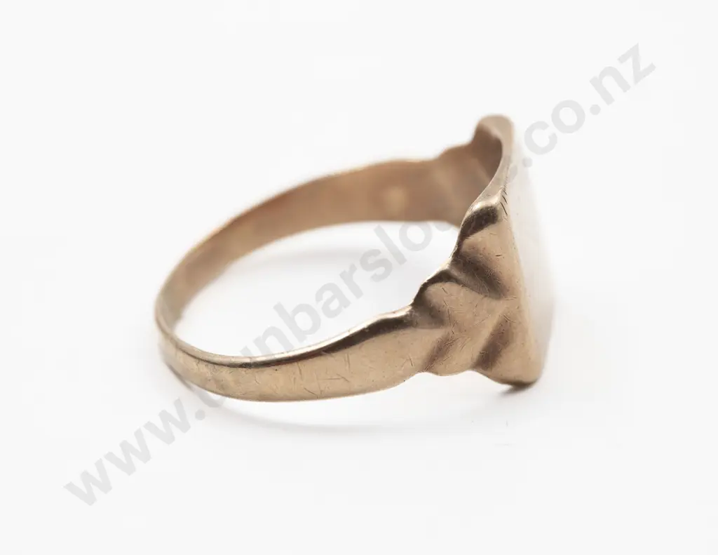 9ct Plain Signet Ring Image 1++