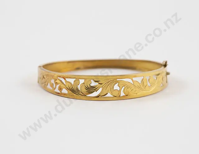 14ct Fancy Hinged Snap Bangle Image 1++