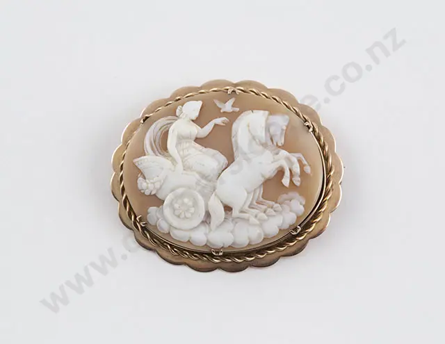 9ct Framed Cameo Brooch of classical goddess in a horse drawn chariot Image 1++
