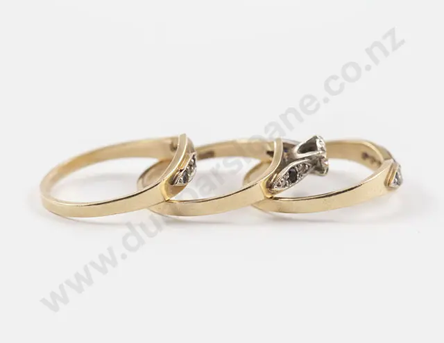 9ct Triple Ring Sapphire and Diamond Cluster Image 1++