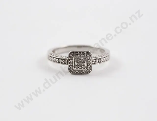 .925 Silver 21stone Diamond Cluster Ring Image 1++