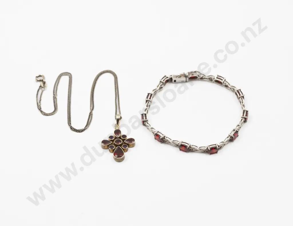 .925 Silver and Eleven Stone Garnet Bracelet Image 1++
