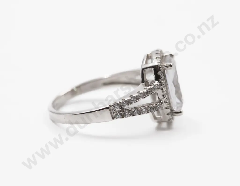 Boxed Michael Hill .925 Silver and Cubic Zirconia Cluster Ring Image 1++