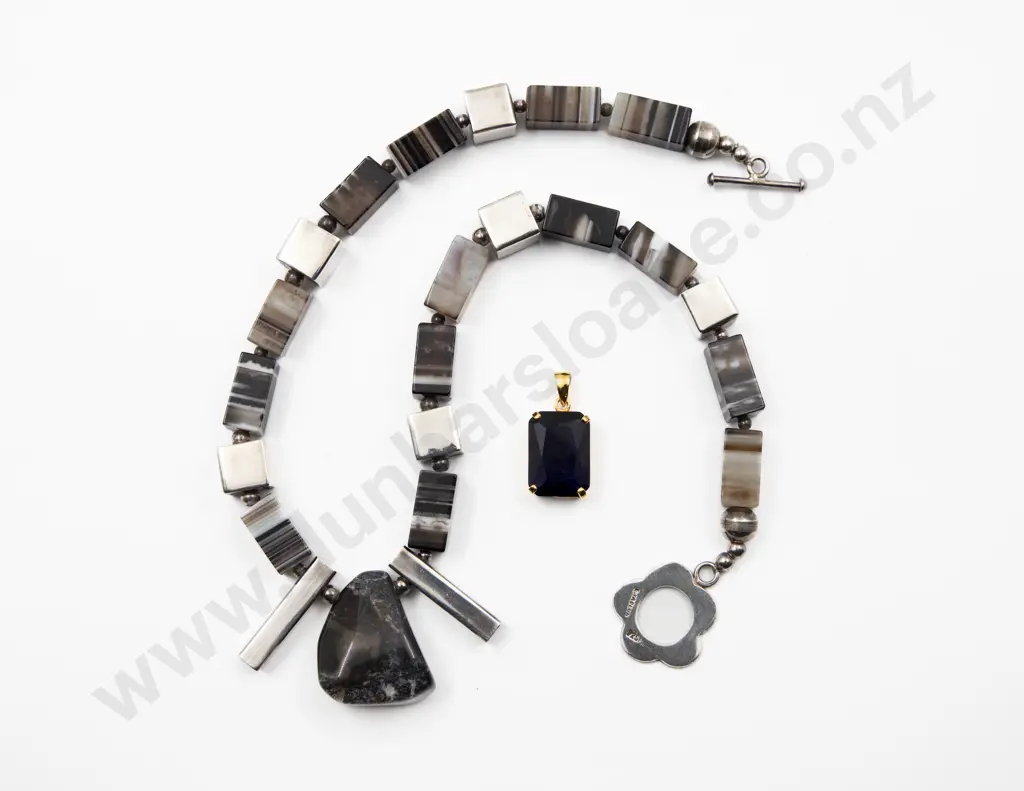 .925 E Yadeuh Design Striated Agate Necklace and pendant Image 1++