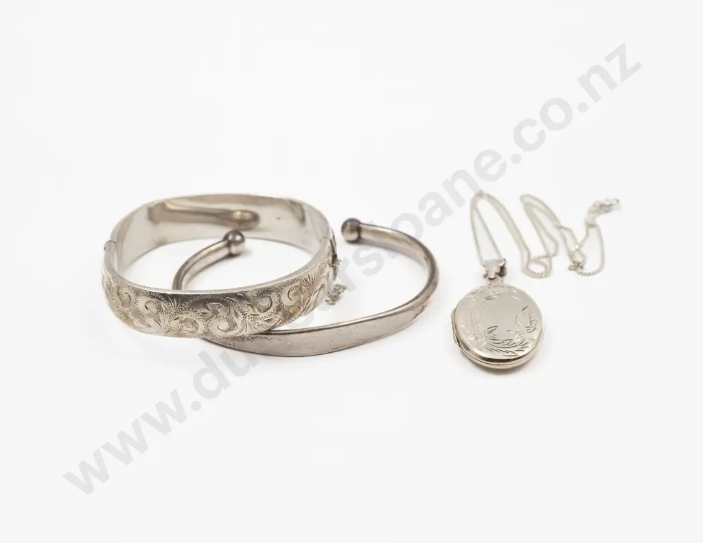 S/S Photo Locket Image 1++