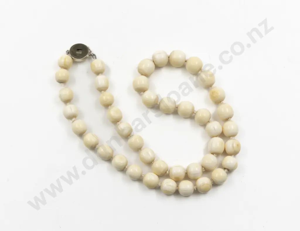 Vintage Uniform SIngle Strand Ivory Bead Necklace Image 1++