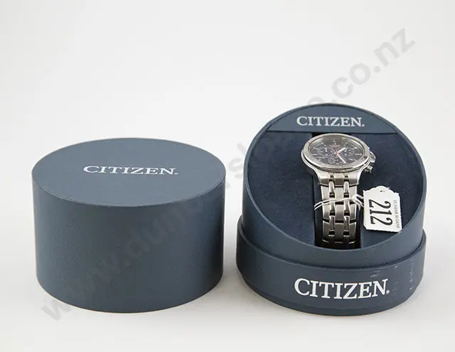 Boxed Citizen Quartz Wrist Watch Image 1++