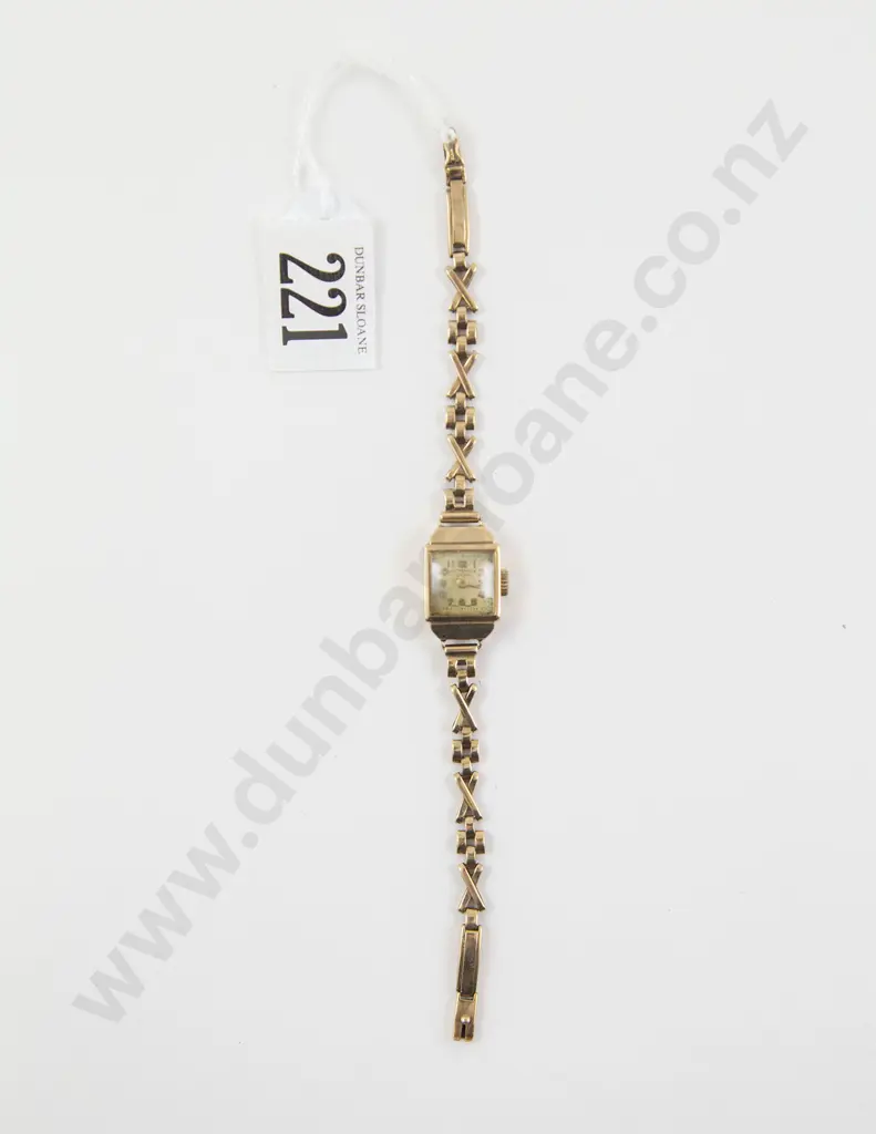 Vintage All 9ct J W Benson Ladies Dress Wrist Watch Image 1++