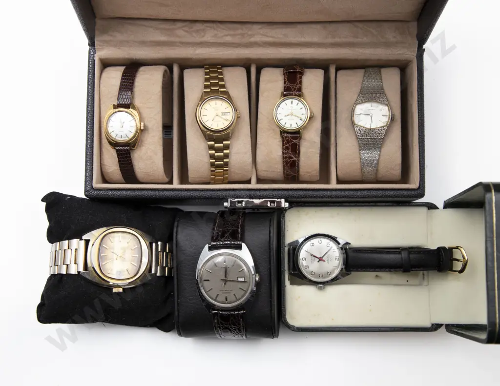 Seven Assorted Gents and Ladies Wrist Watches with four watch case Image 1++