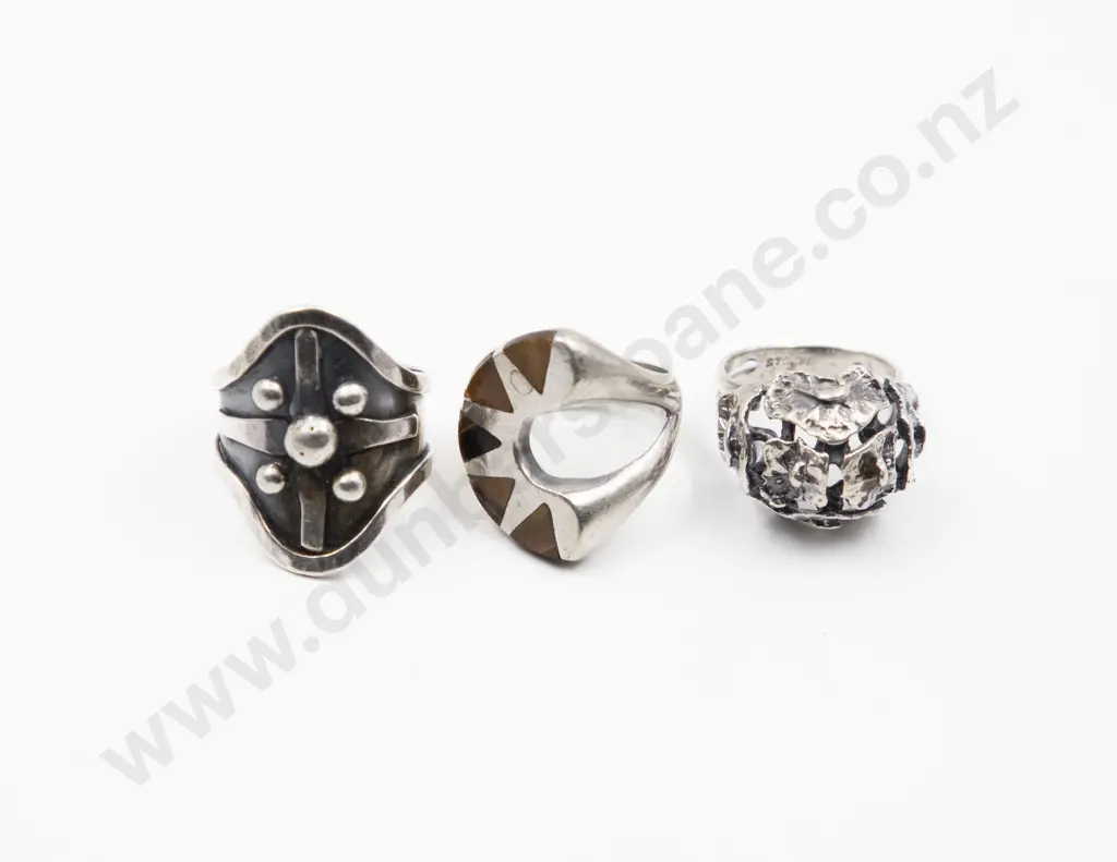 Three S/S Crafted Dress Rings Image 1++