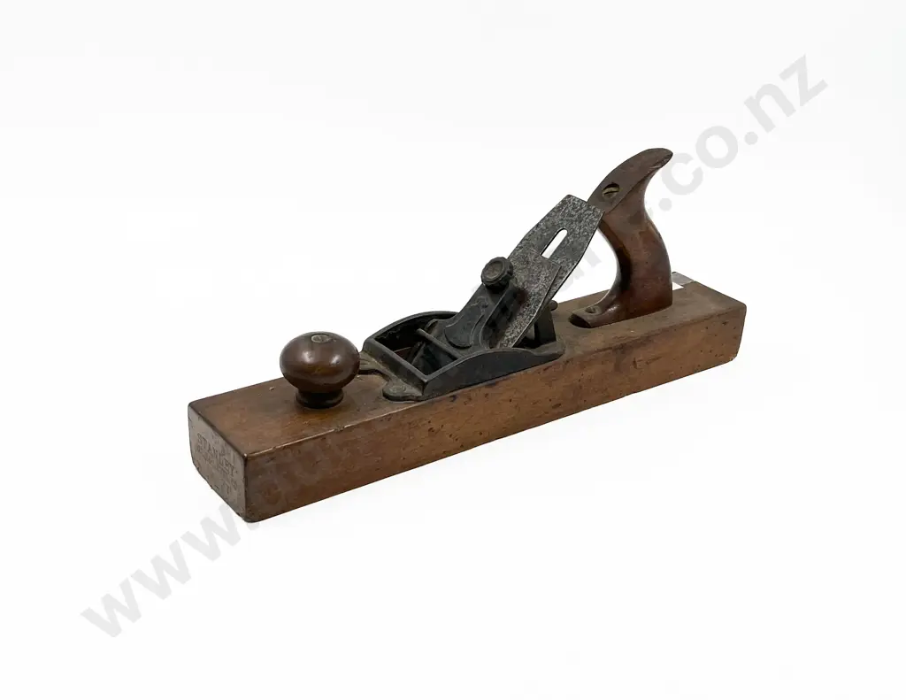 Vintage Wood & Cast Iron Plane Image 1++