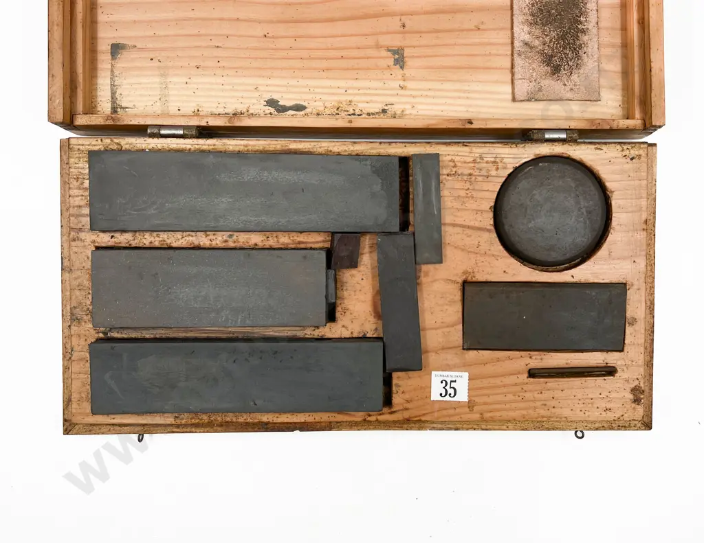 Fitted Wooden Case of Sharpening Stones Image 1++
