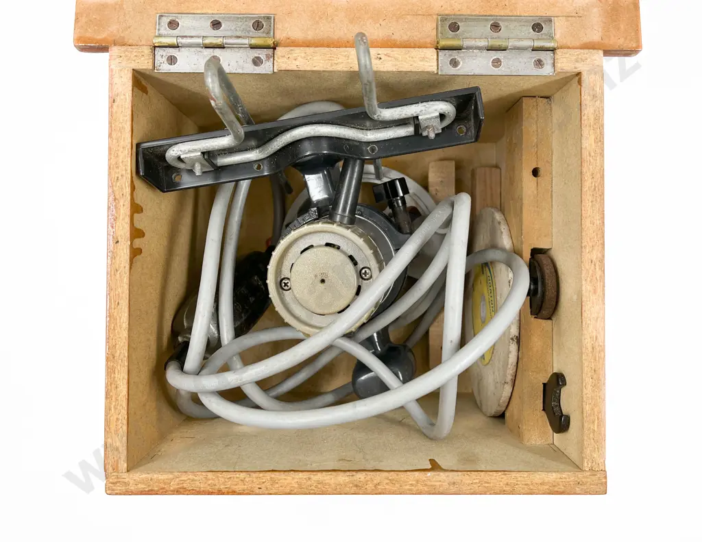 Skil 548 Router in Case Image 1++