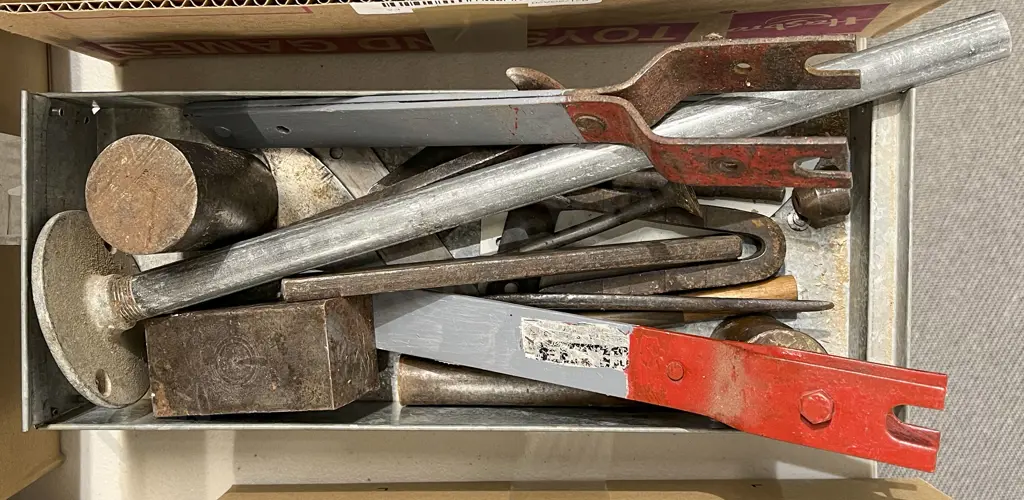 Drawer of Various Steel Parts Image 1++