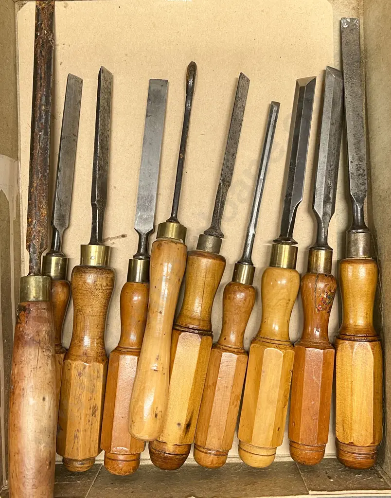 Box of Vintage Wooden Handled Chisels Image 1++