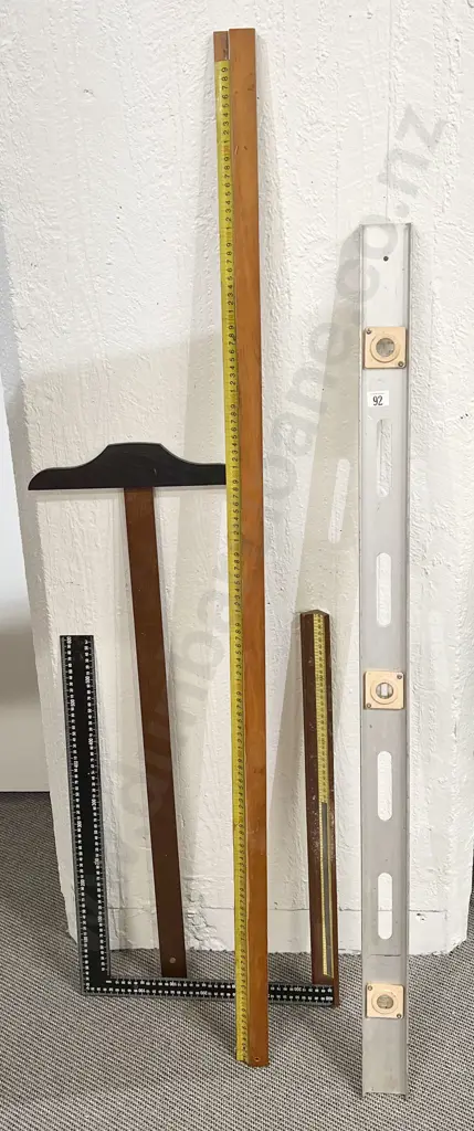 Spirit Level Image 1++
