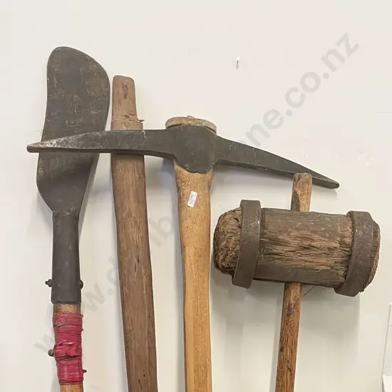 Pick Axe