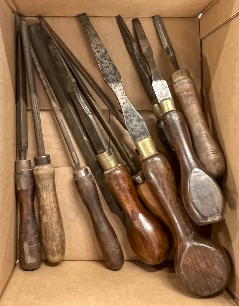 Box of Vintage Wooden Handled Chisels Image 1++