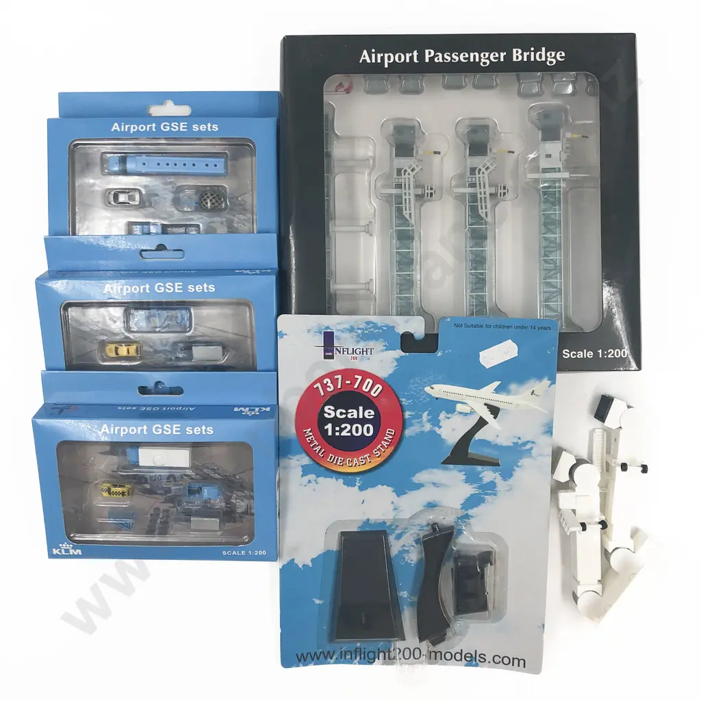 Assorted Airport Accessories Including Vehicles Passenger Bridge & Stand Image 1++