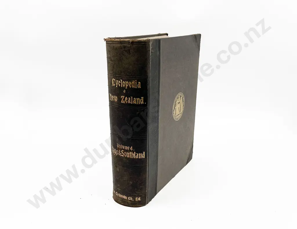 Encyclopaedia of New Zealand - Volume 4 Otago & Southland Image 1++