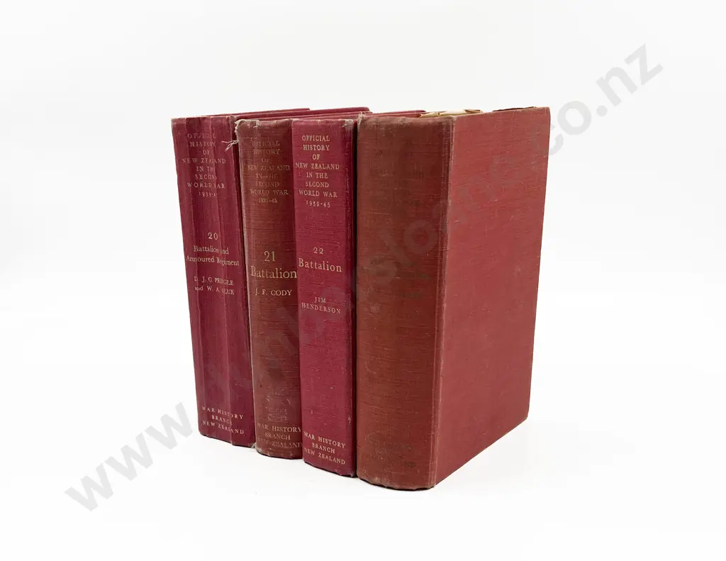 Four Copies of NZ War History Including '19-22 Battalion' Image 1++