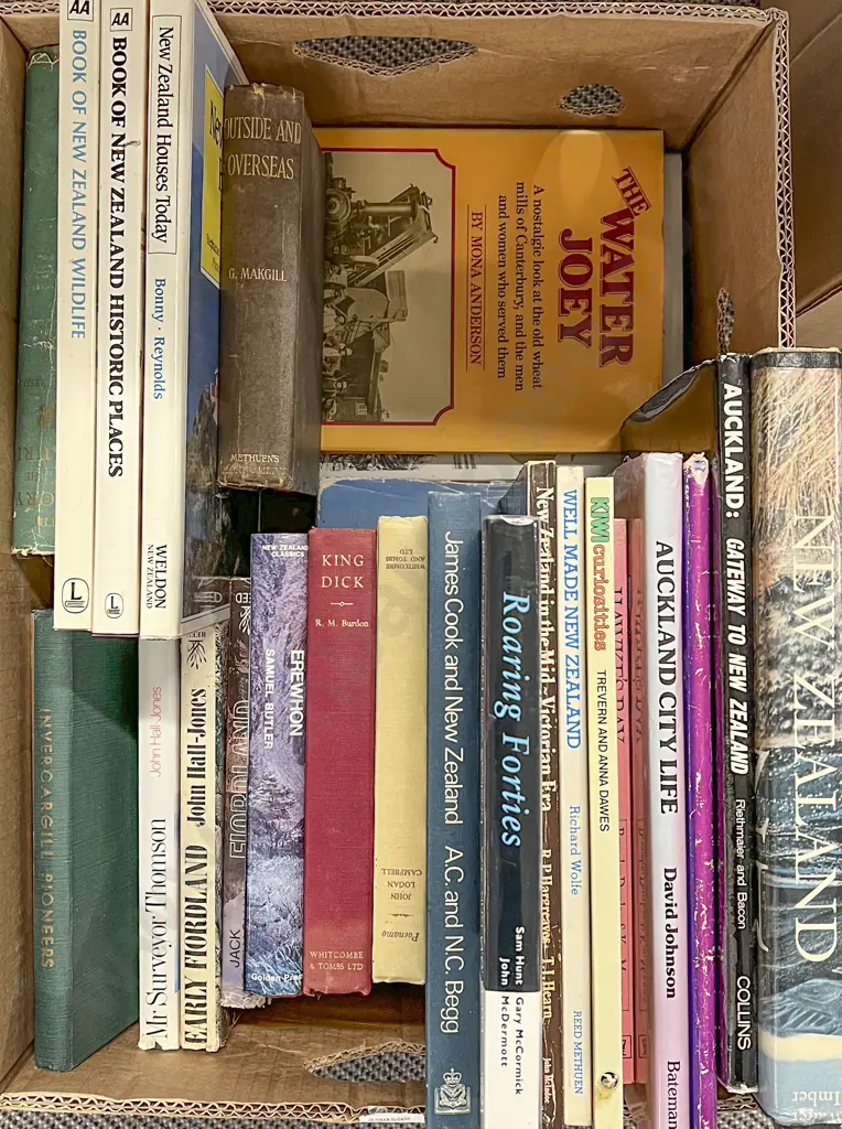 Carton Quantity NZ Mixed Topic Books Image 1++