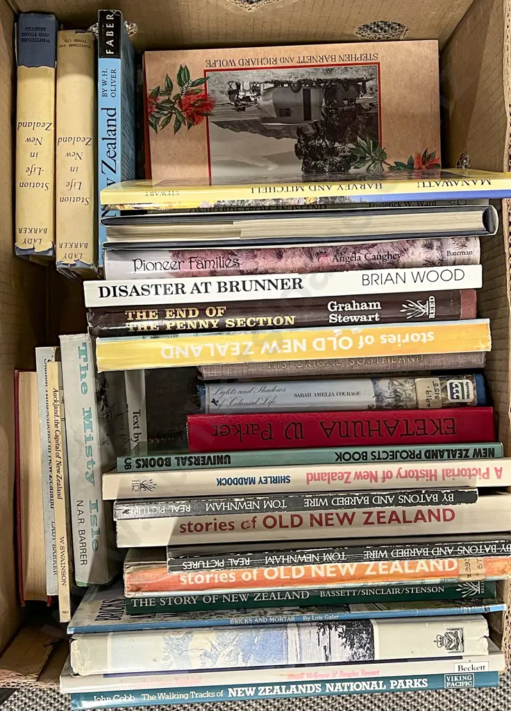 Carton Quantity NZ Mixed Topic Books Image 1++