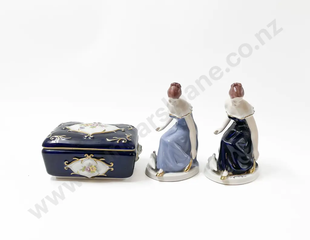 Two Royal Dux Bohemia Porcelain Figures and Box Image 1++