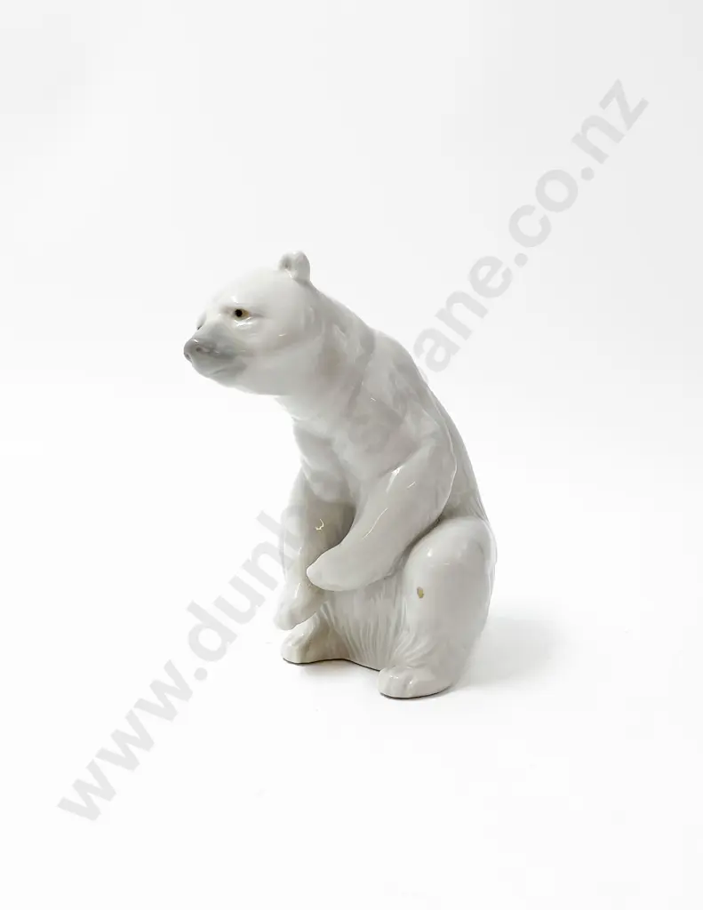 Lladró Porcelain Polar Bear Figure Image 1++