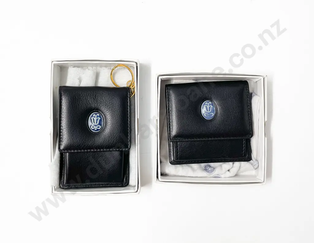 Two Small Black Leather Llardó Purses Image 1++