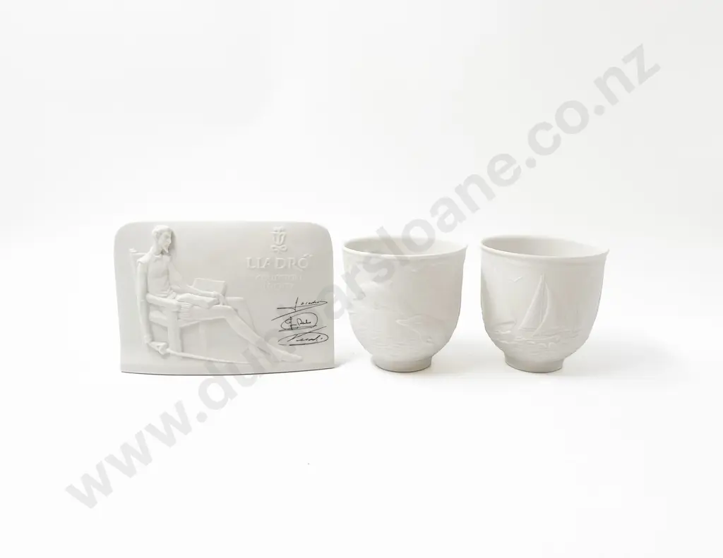 Llardró Don Quixote Relief Plaque with Two Ocean Themed Relief Cups Image 1++