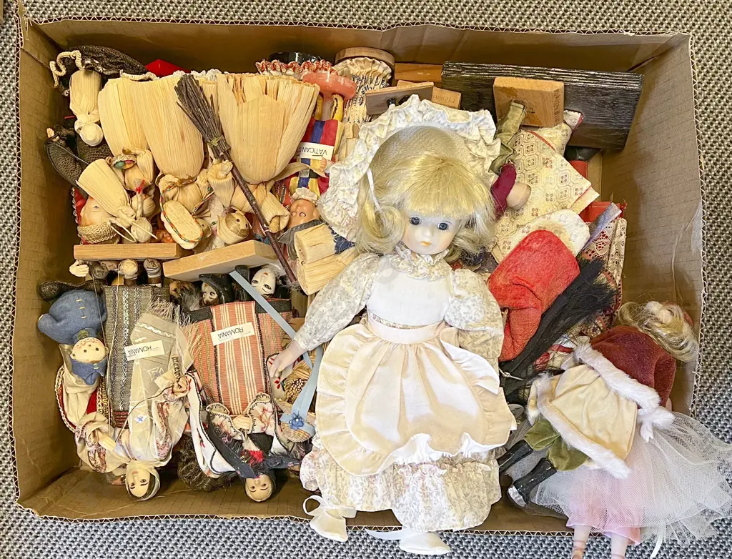 National Doll and Various Other Dolls Image 1++