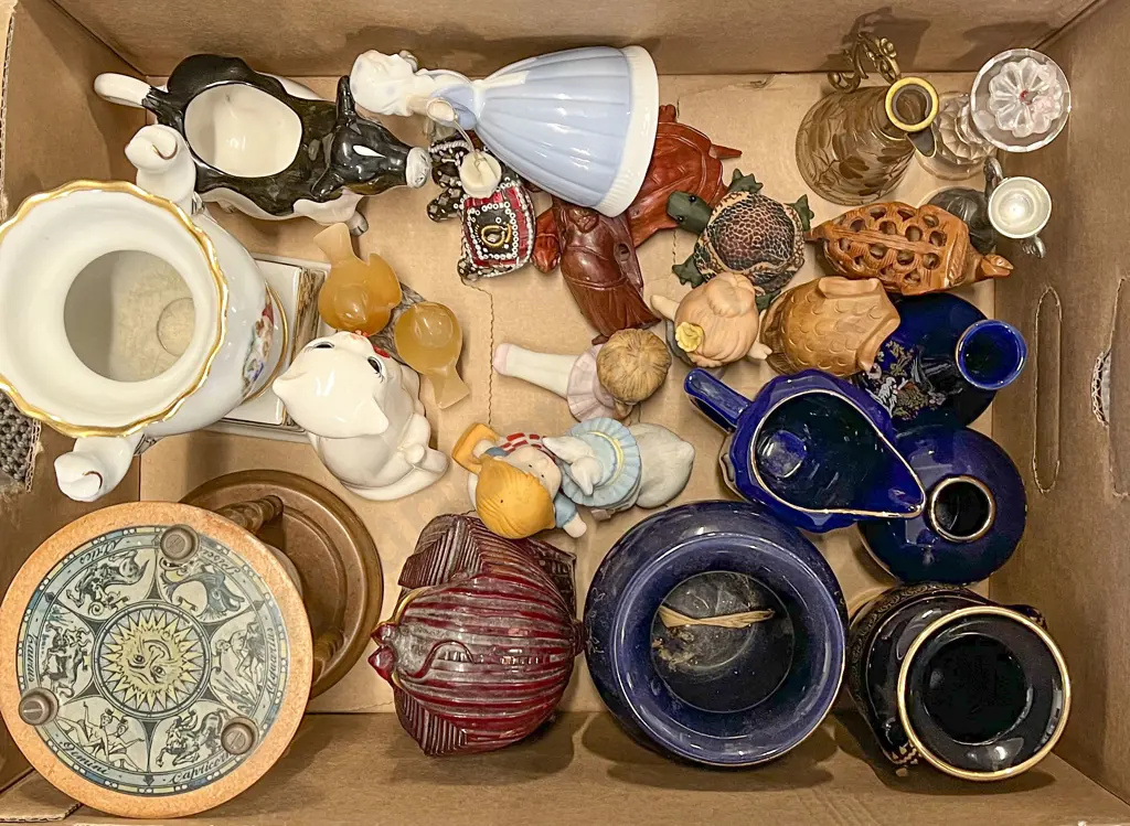 Box of Various Ornaments Image 1++