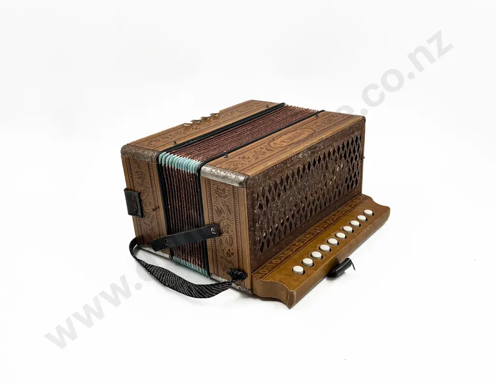 Wooden Hohner Accordion Image 1++