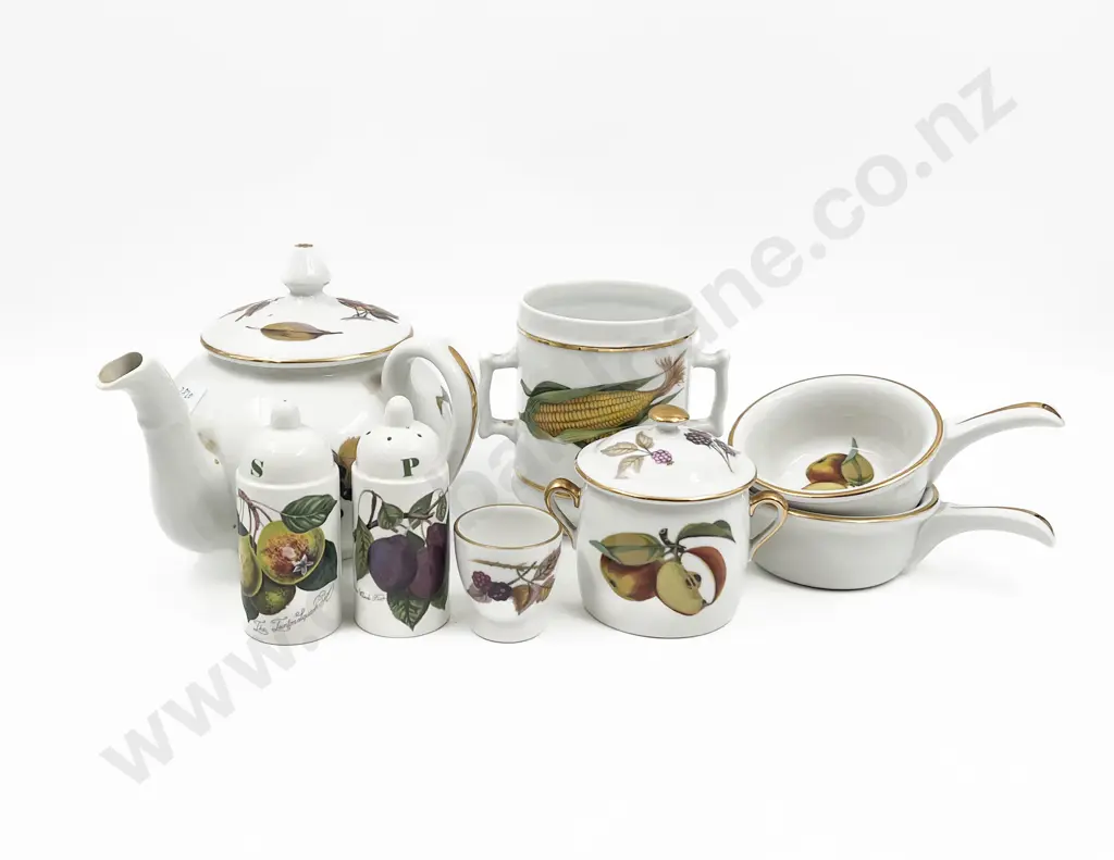 Royal Worcester Fireproof Dinnerware Approx. 8pcs Image 1++