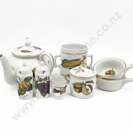 Royal Worcester Fireproof Dinnerware Approx. 8pcs