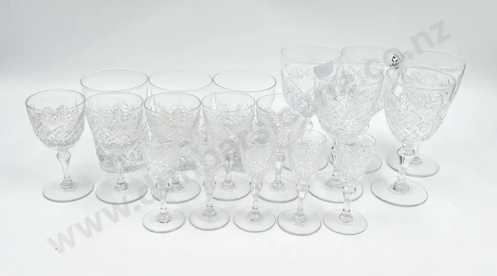 Webb Crystal Glasses 18pcs Image 1++