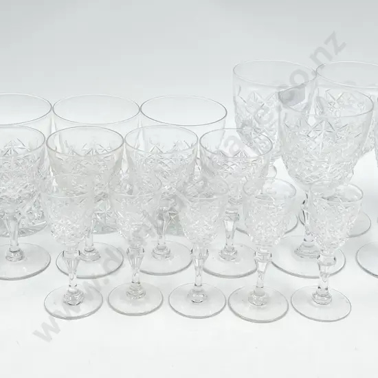 Webb Crystal Glasses 18pcs