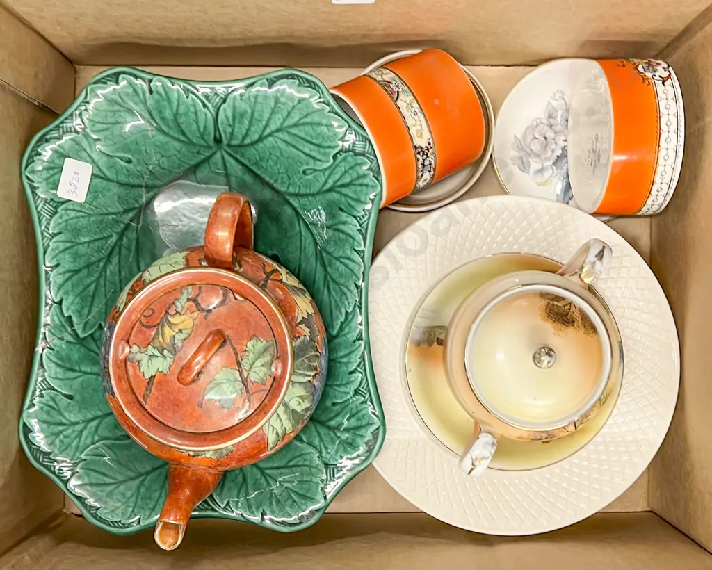 Small Quantity of Assorted Incl. Wedgwood Cabbage Leaf Compote (Faults) Image 1++