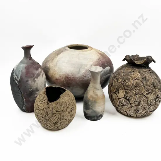 Five Pieces of Assorted Pottery