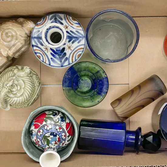 Small Quantity of Assorted Incl. Glassware and Soapstone Fudog