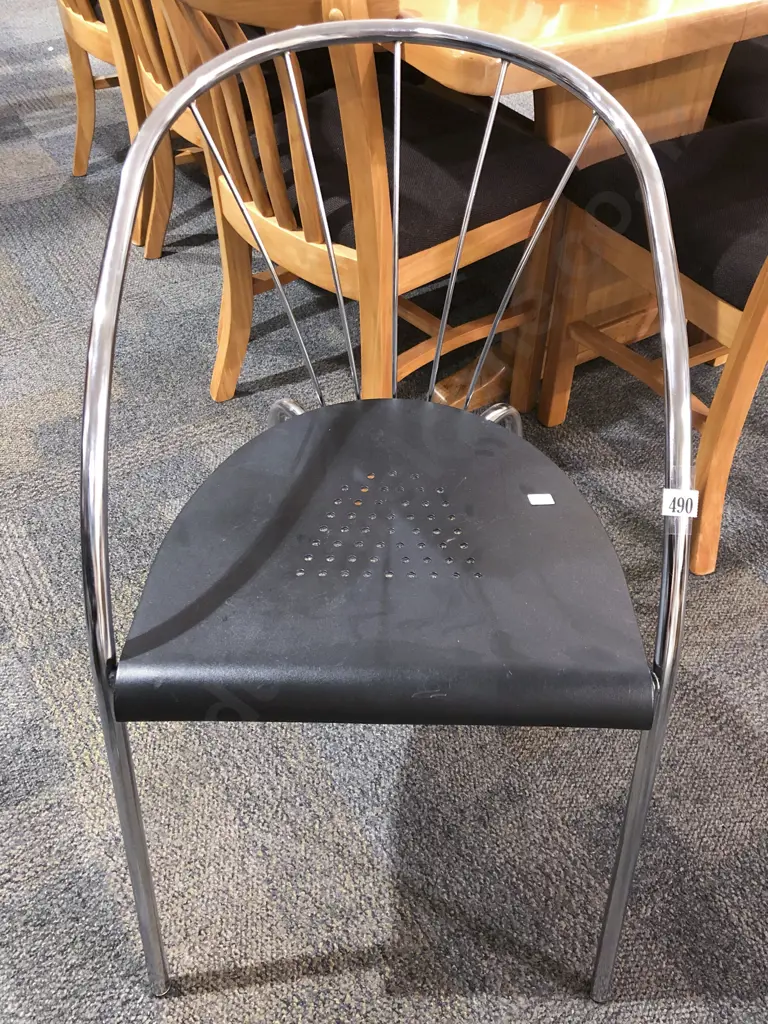 Chrome Tub Chair Image 1++