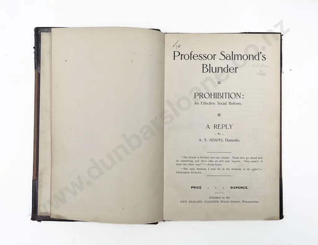 4 Bound Volumes Of Vintage Pamphlets Image 1++
