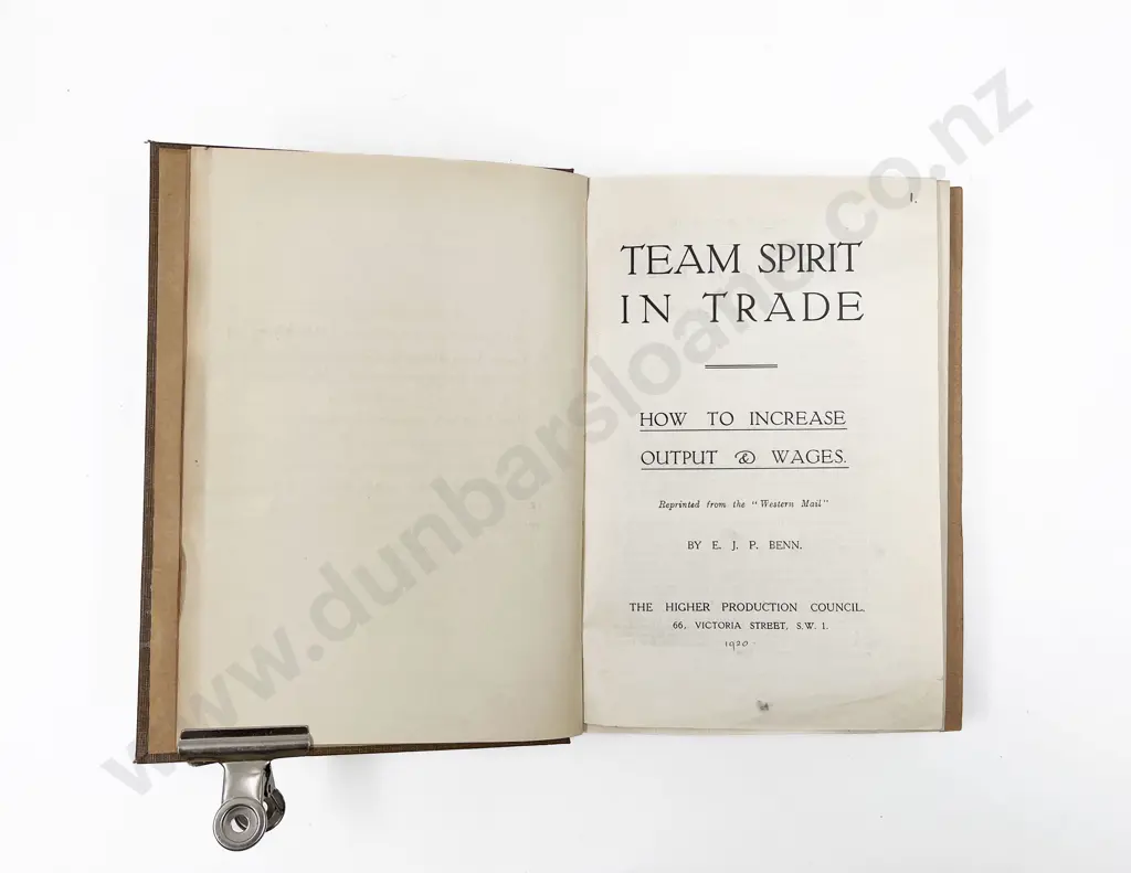 6 Bound Volumes Of Vintage Pamphlets Image 1++
