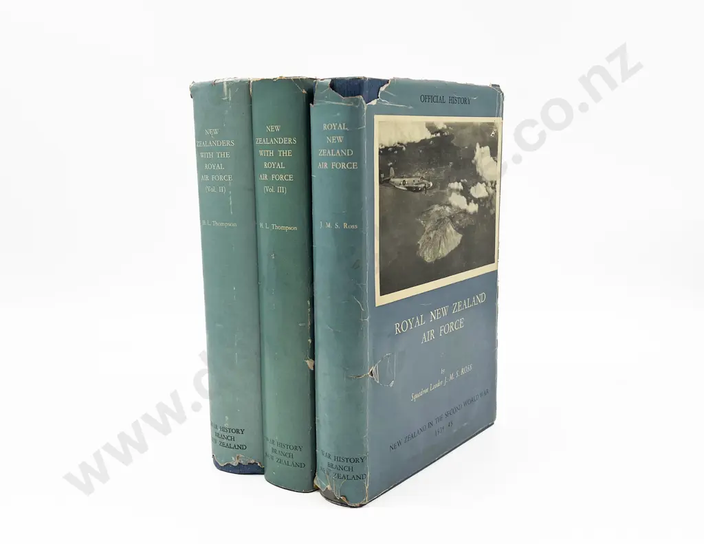 Royal New Zealand Air Force (3 Volumes) Image 1++
