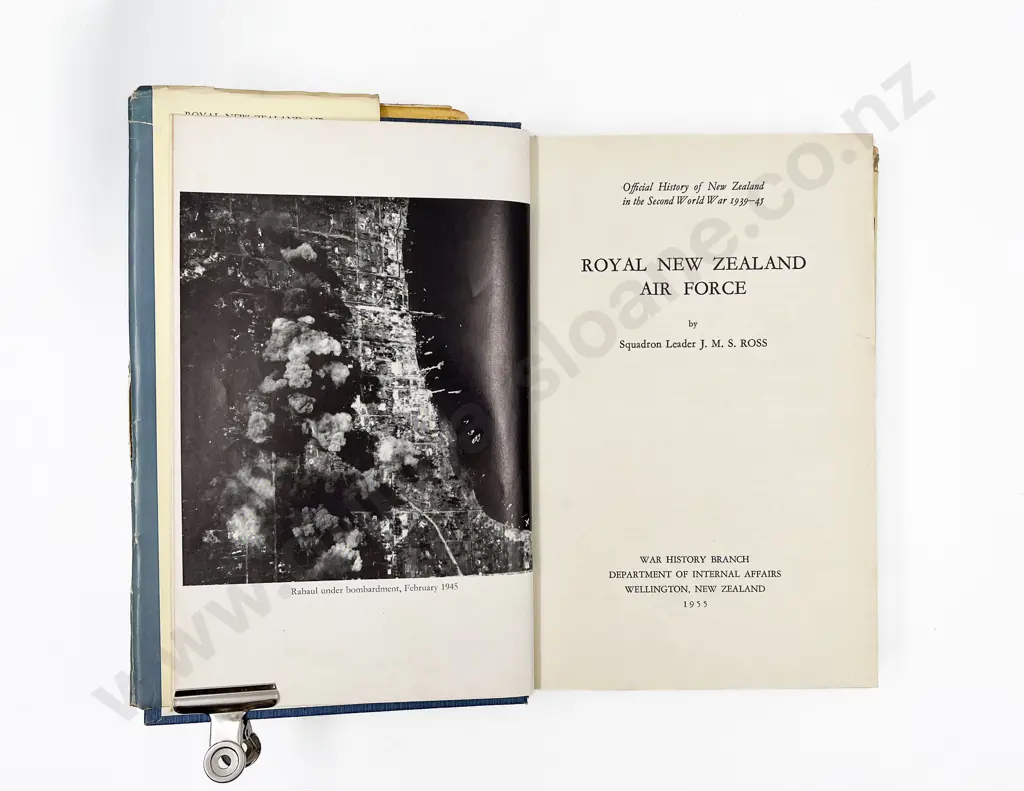 Royal New Zealand Air Force (3 Volumes) Image 1++