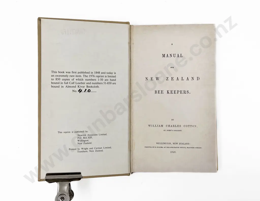 3 New Zealand Natural History Volumes Image 1++